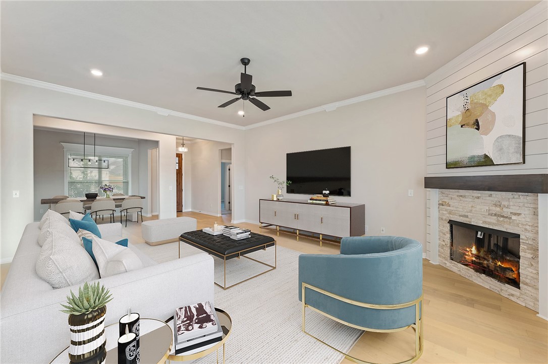 property viewer photo 7