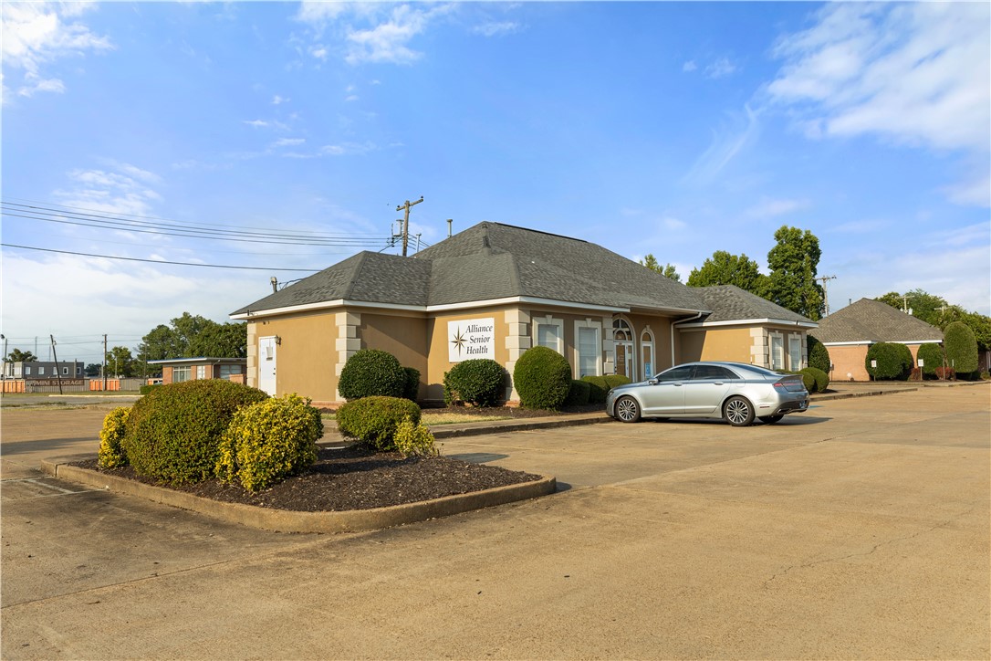 main property photo 3