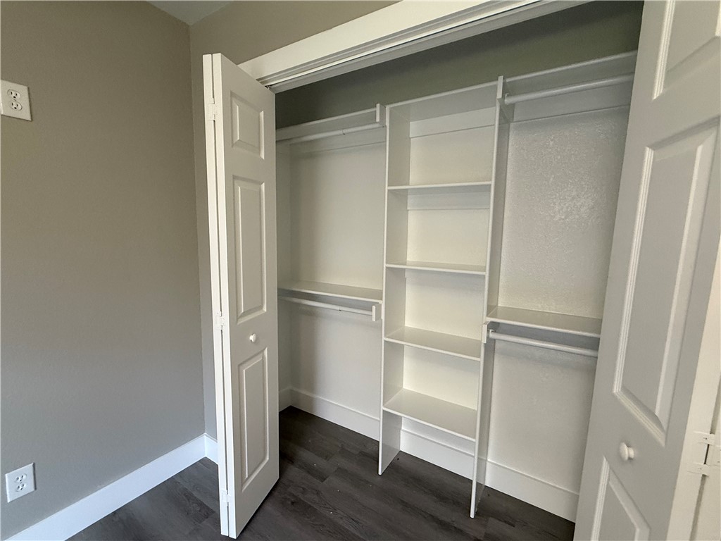 property viewer photo 16