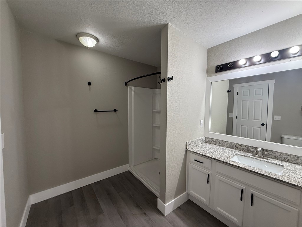 property viewer photo 23