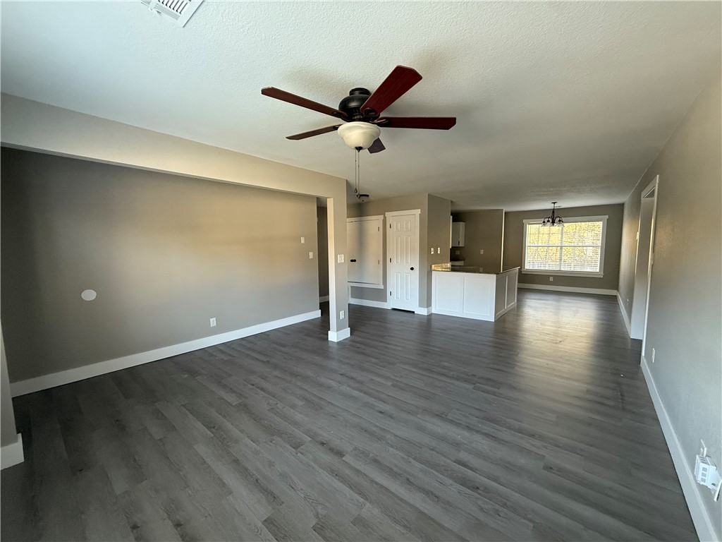 property viewer photo 6