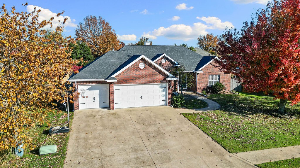 main property photo 0