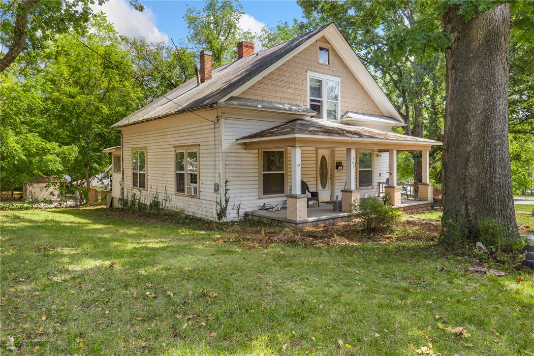 main property photo 12