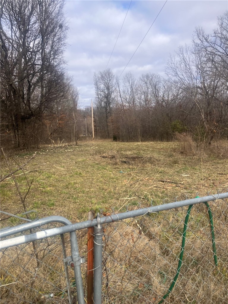 main property photo 9