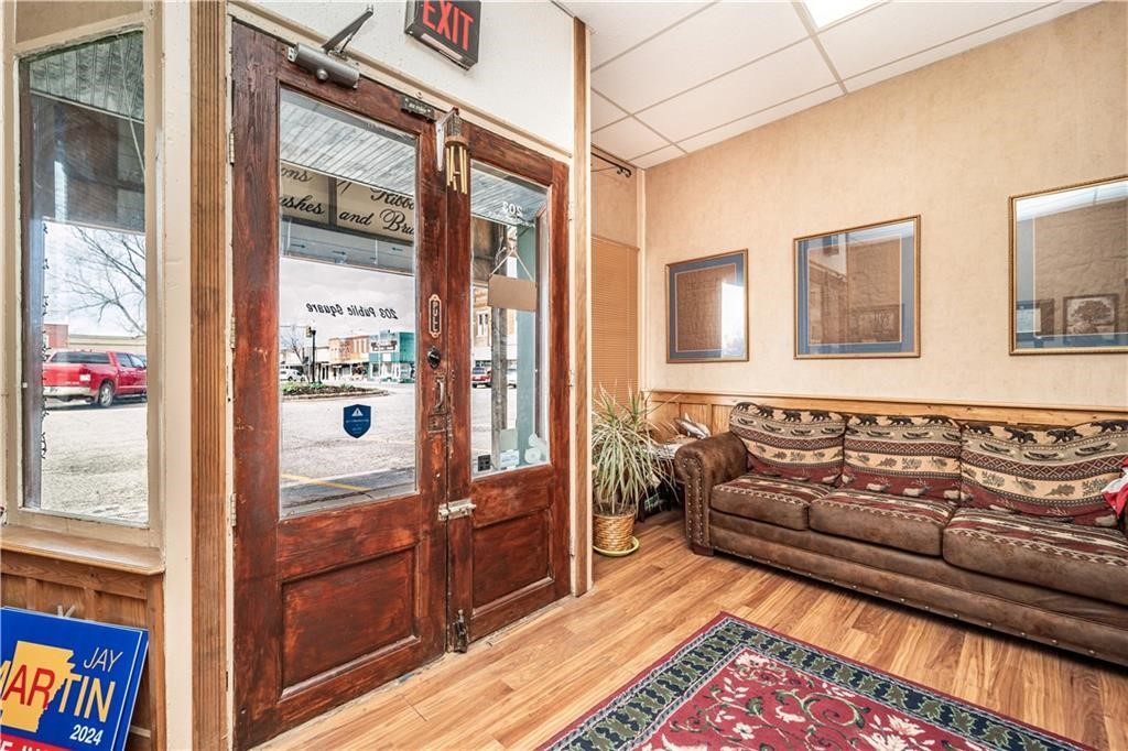 main property photo 13