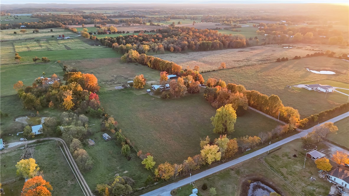 main property photo 18
