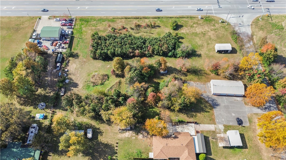 main property photo 19