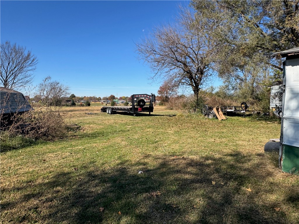 main property photo 8