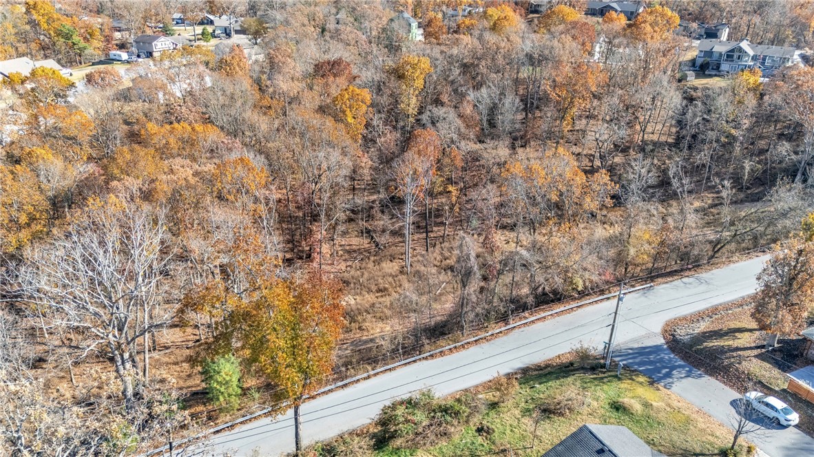 main property photo 9