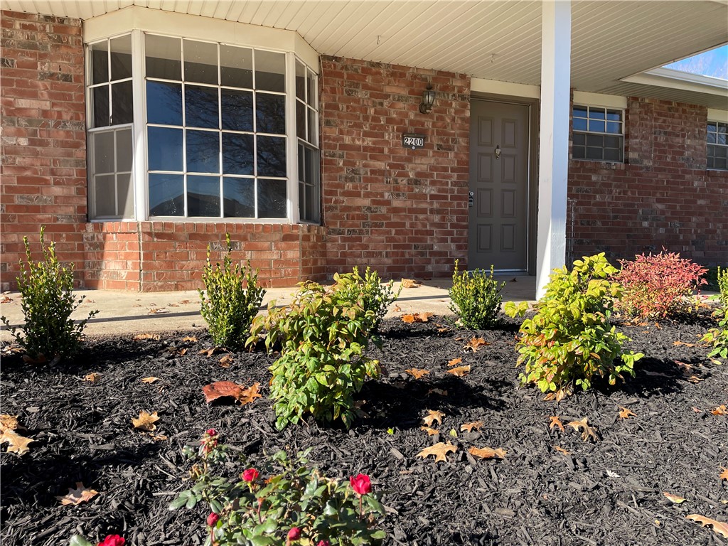 main property photo 33