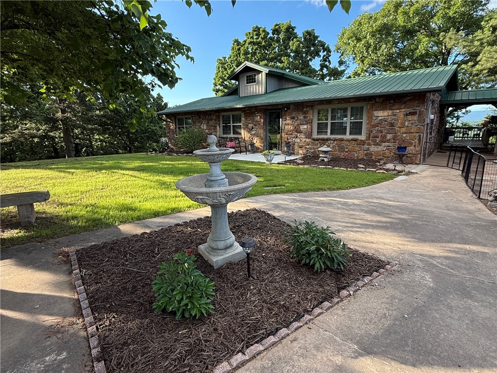 main property photo 41