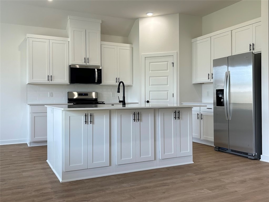 property viewer photo 1