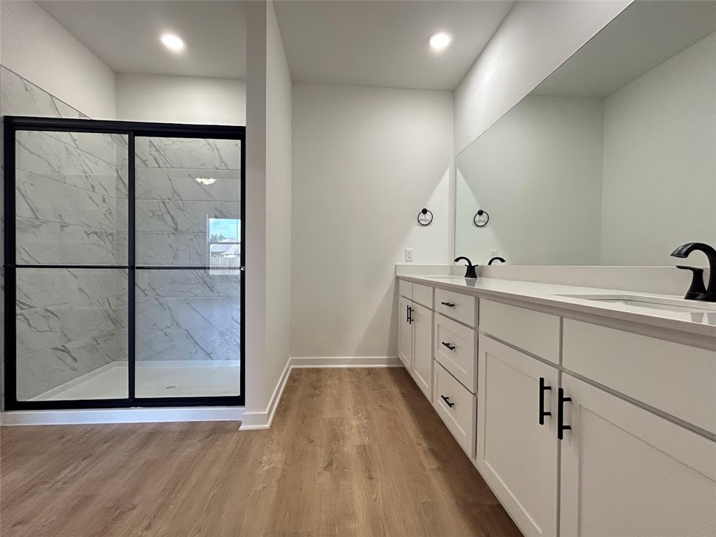 property viewer photo 13