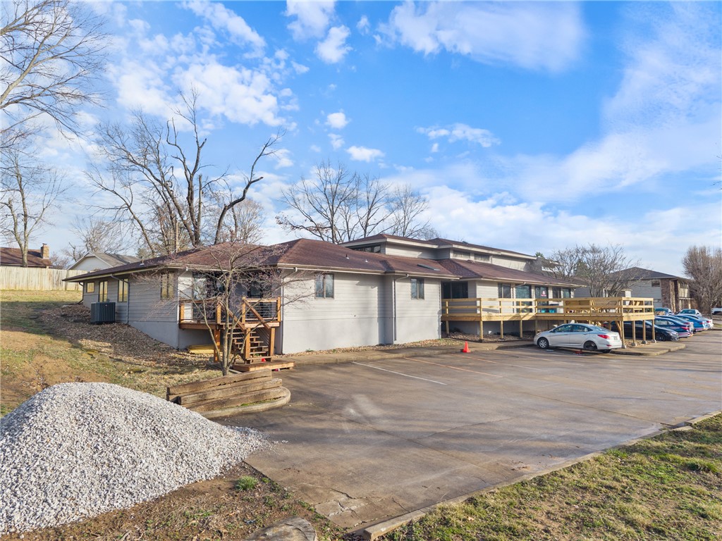main property photo 13