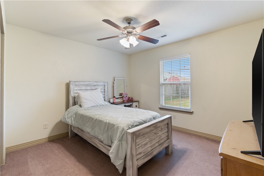 property viewer photo 18