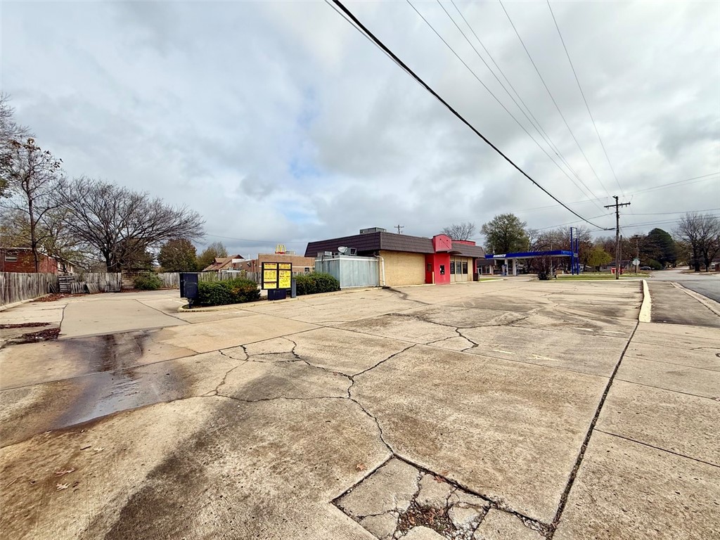 main property photo 8