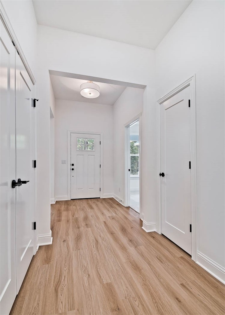 property viewer photo 15