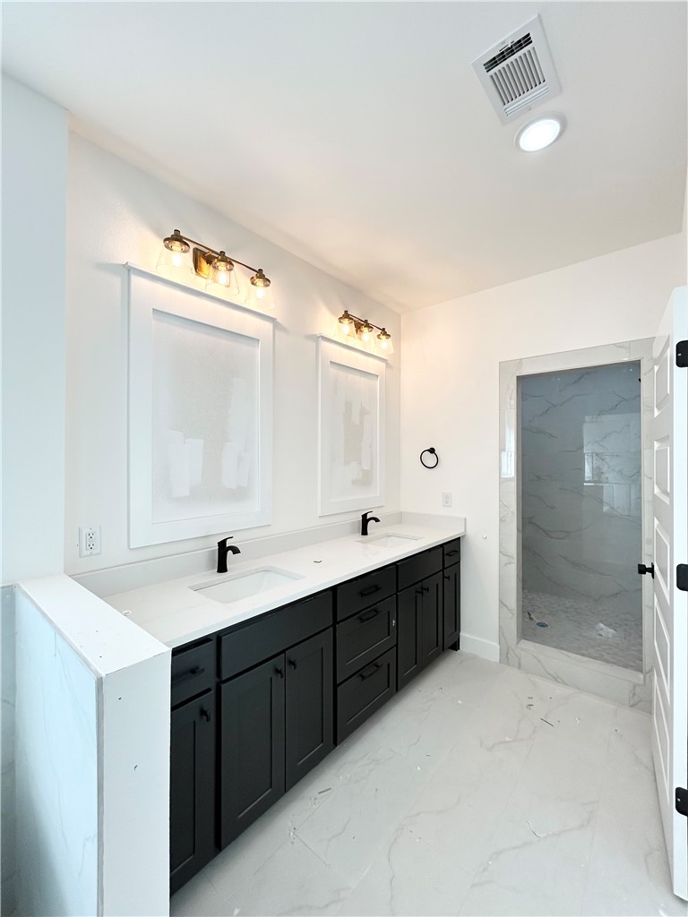 property viewer photo 24