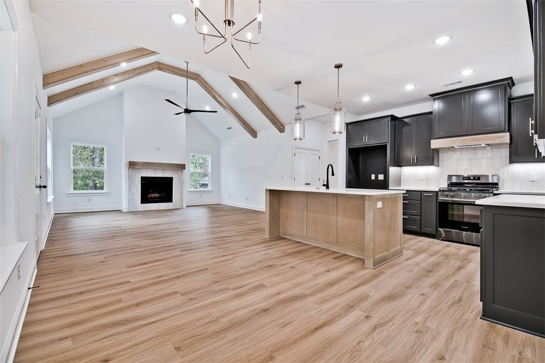property viewer photo 3