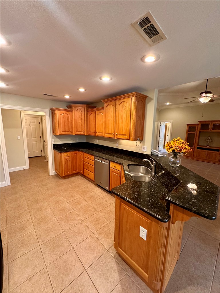 property viewer photo 15