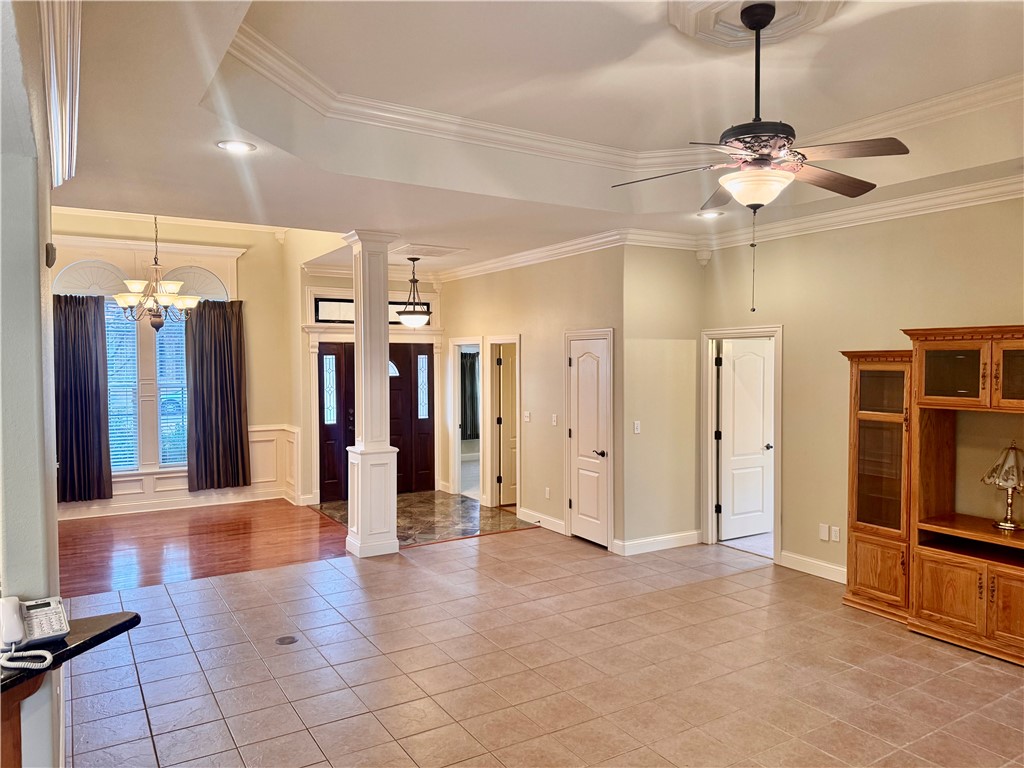 property viewer photo 4