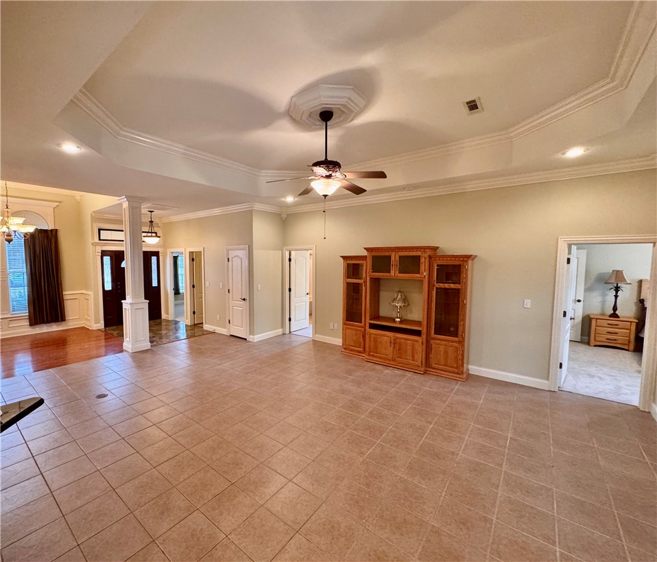 property viewer photo 5