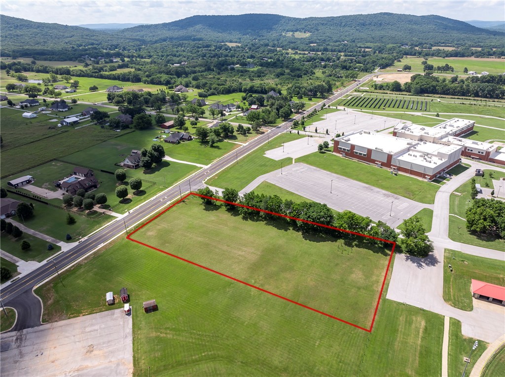 main property photo 13