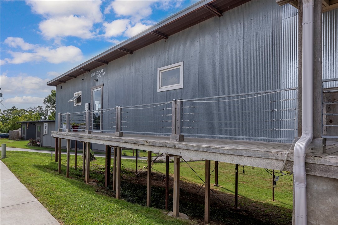 main property photo 3