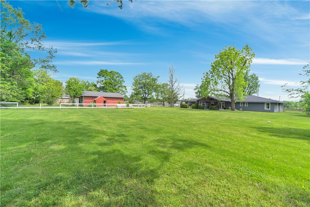 main property photo 29