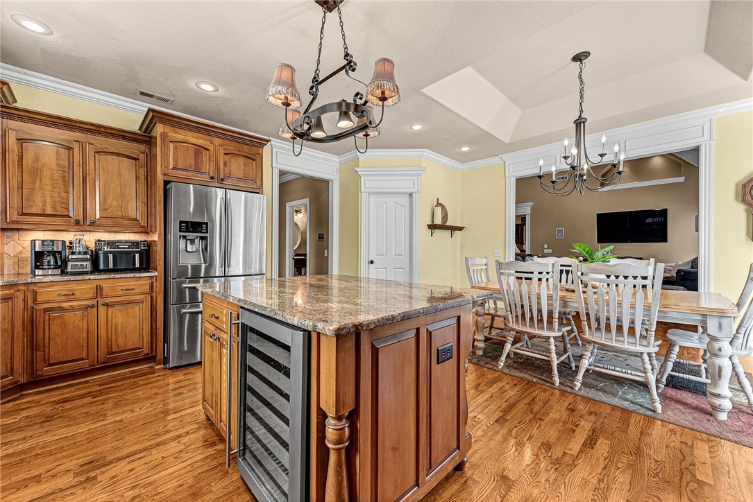 main property photo 17