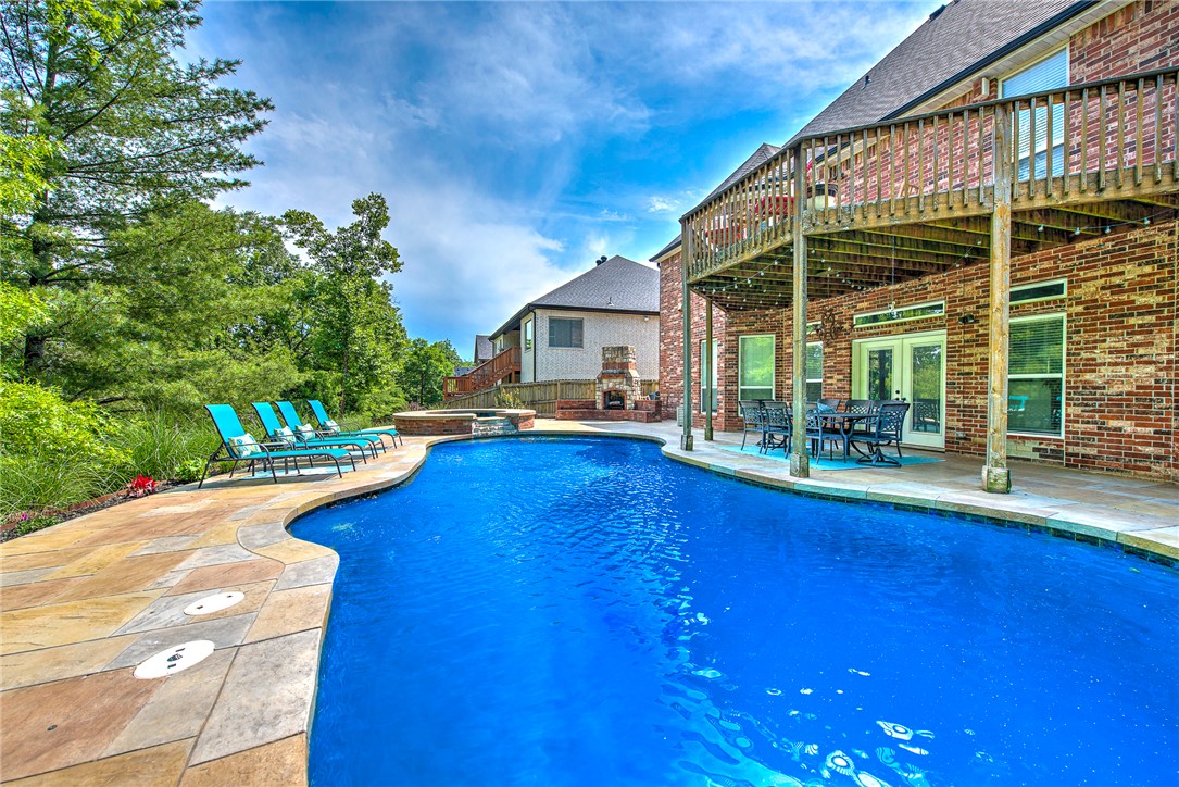 main property photo 21