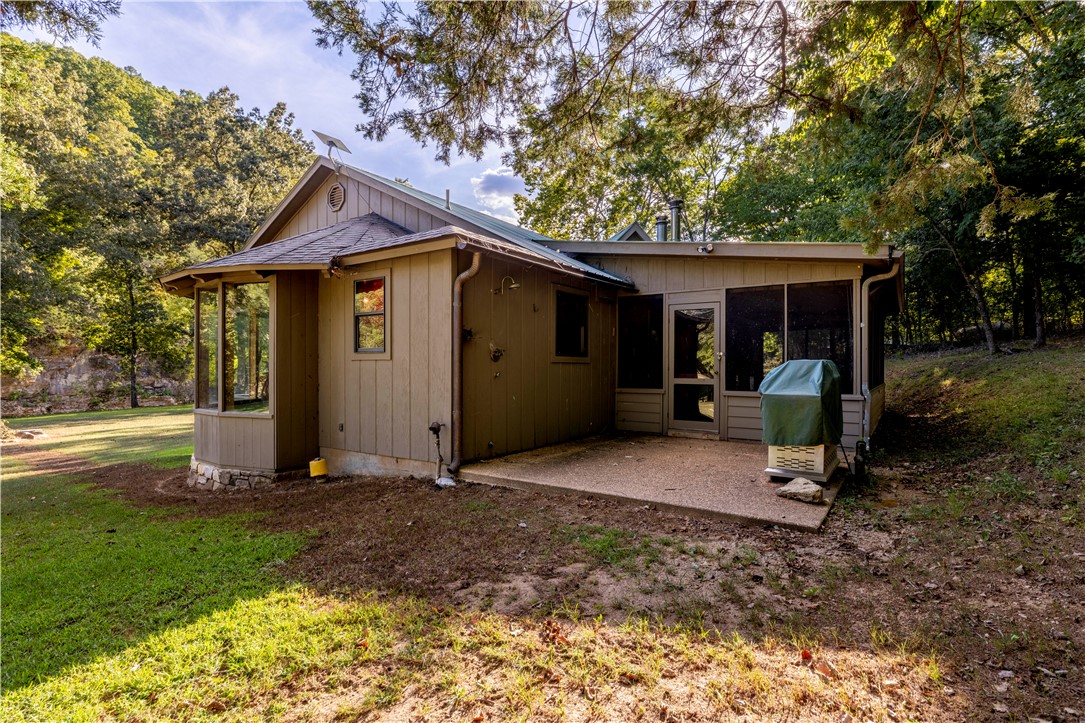 main property photo 33