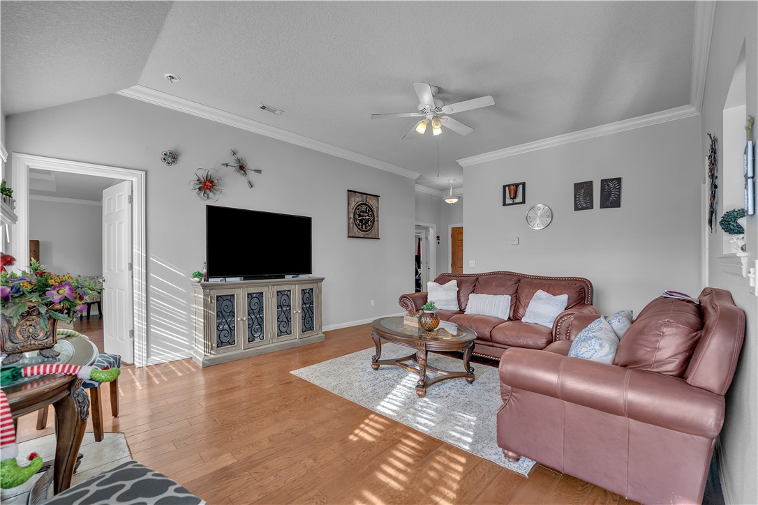 property viewer photo 5