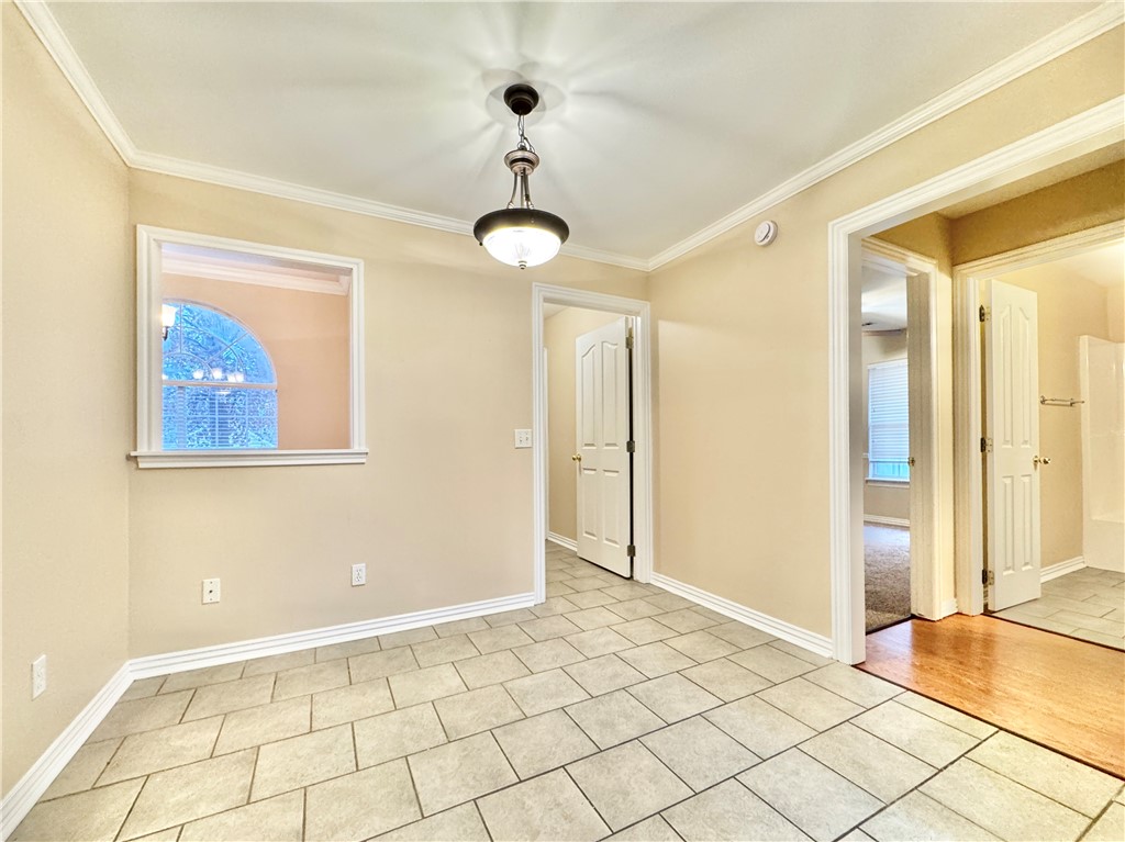 property viewer photo 5