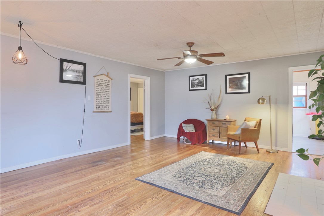 property viewer photo 10