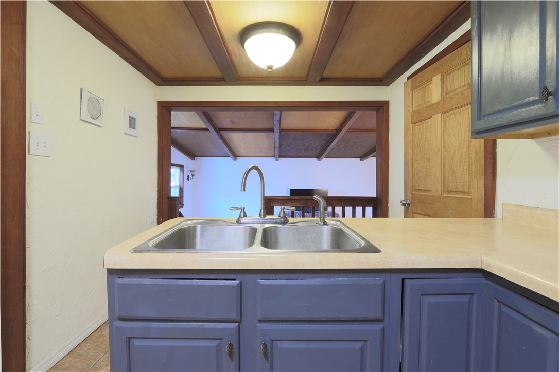 property viewer photo 13