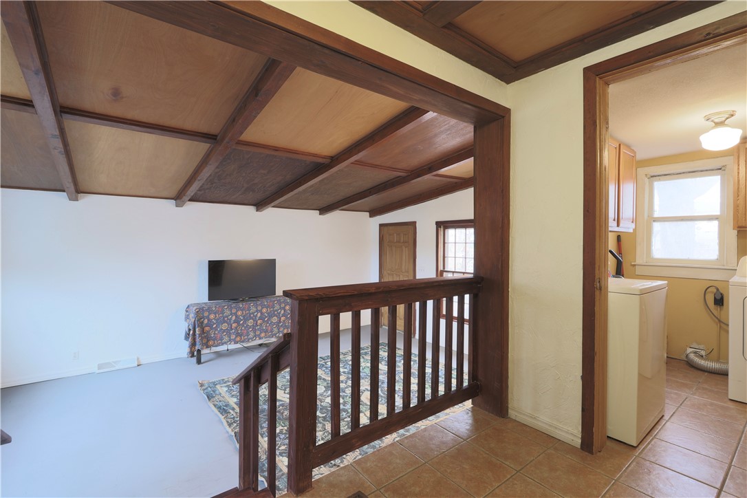 property viewer photo 15