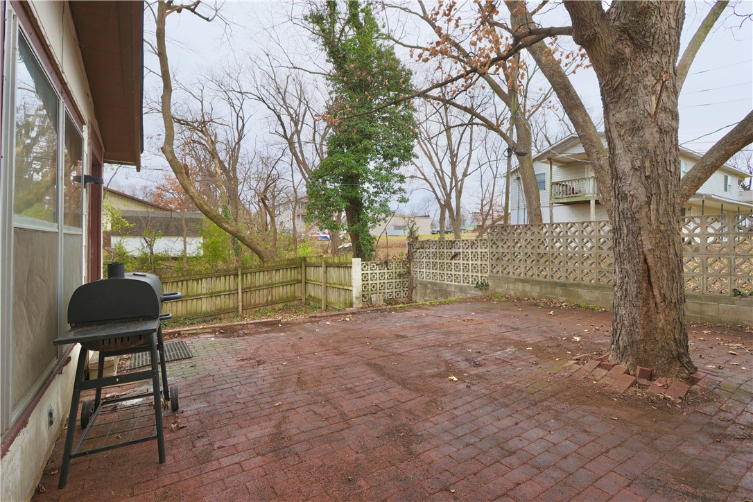 property viewer photo 6