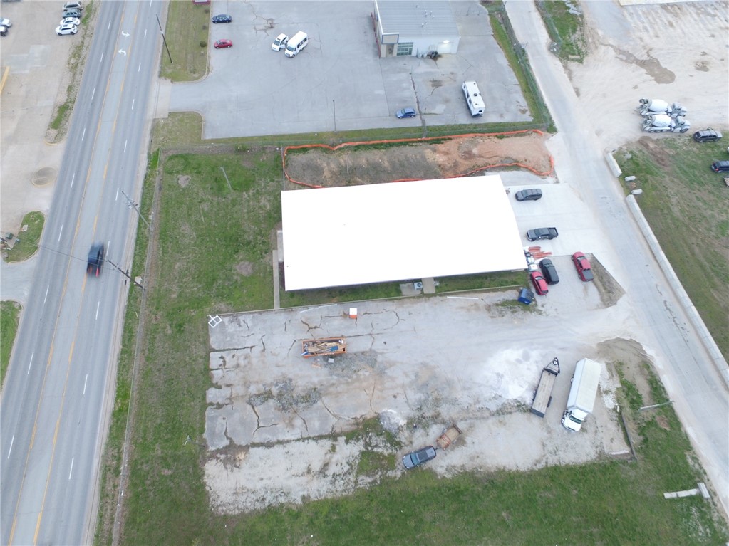 main property photo 8