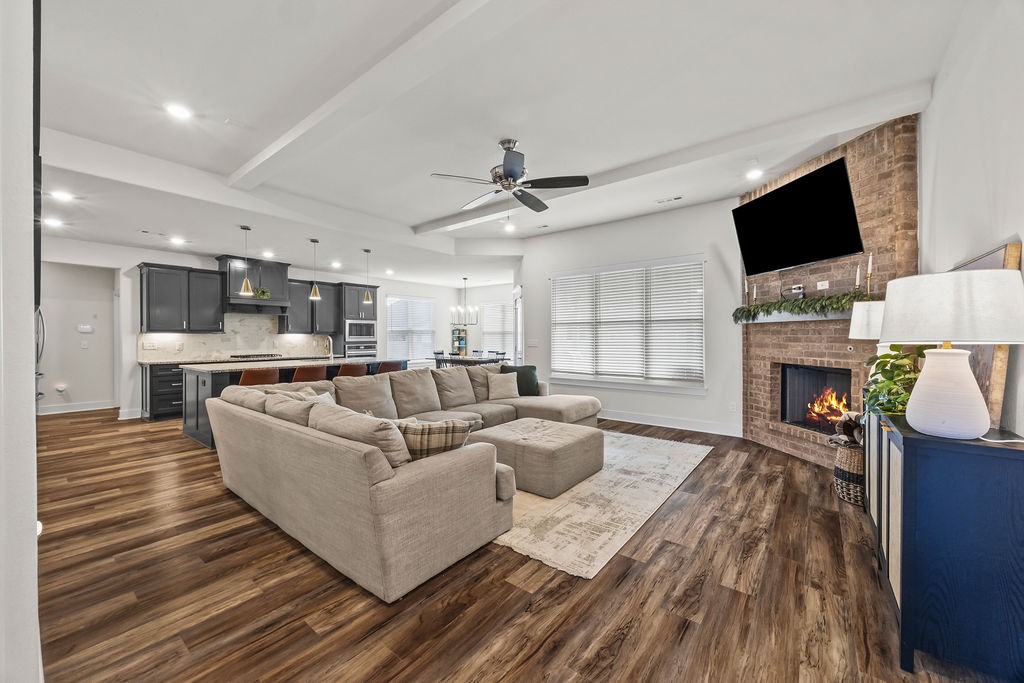 property viewer photo 20