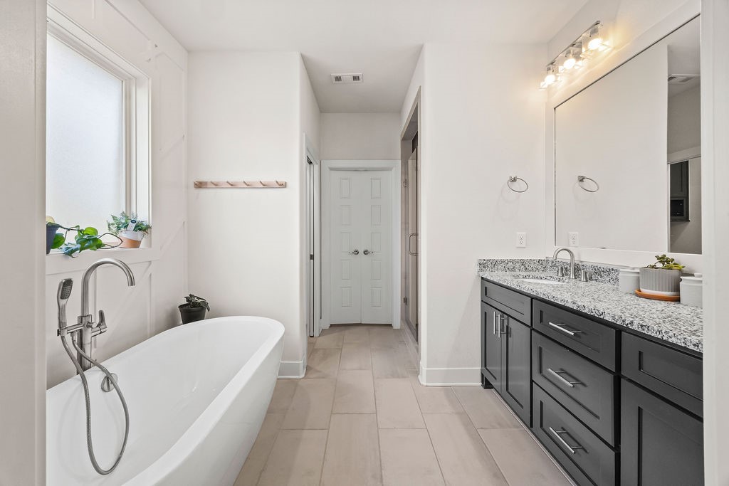 property viewer photo 7