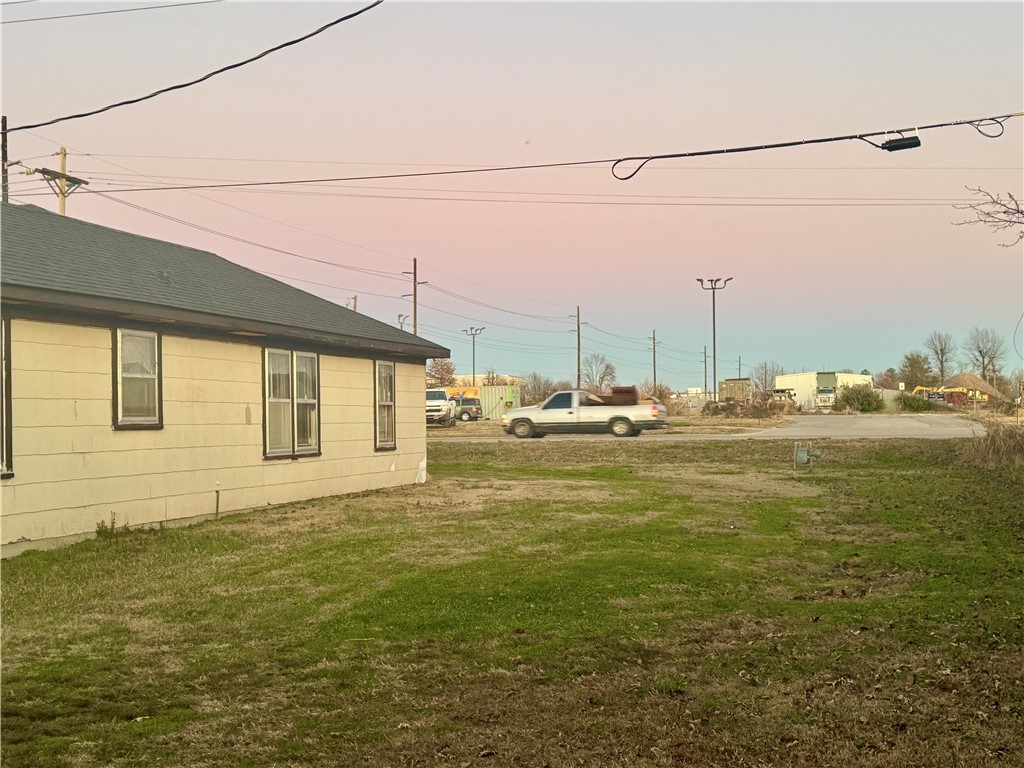 main property photo 11