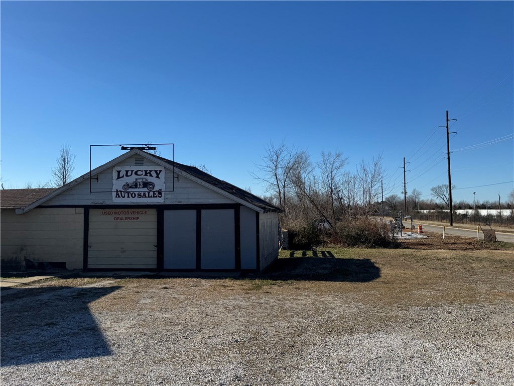 main property photo 2