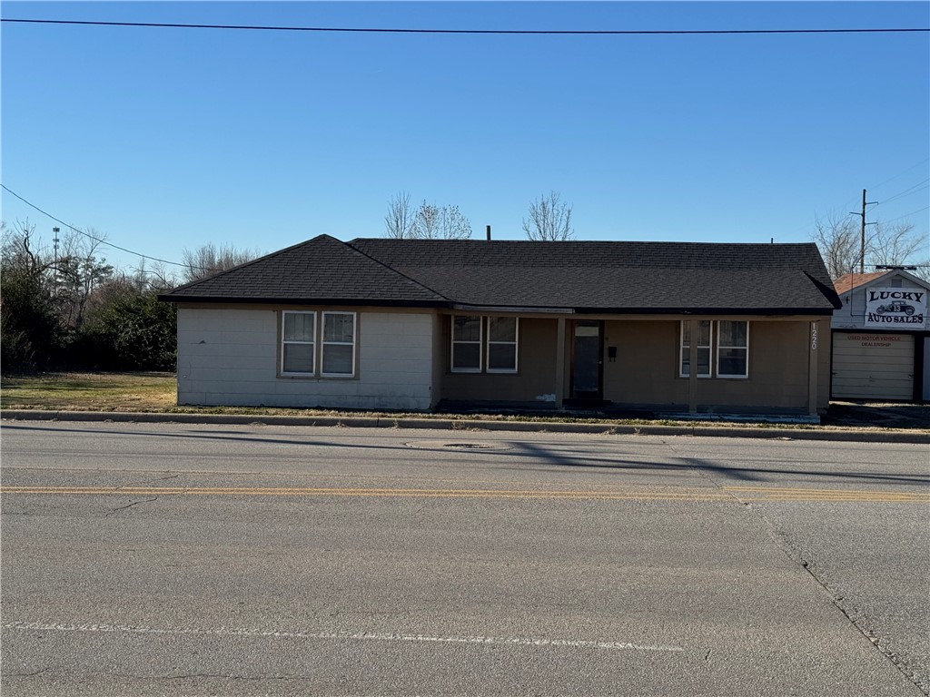 main property photo 5