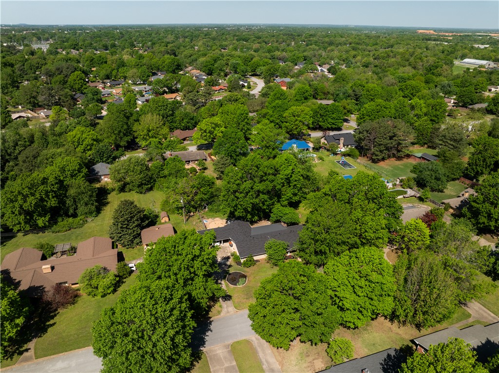 main property photo 41