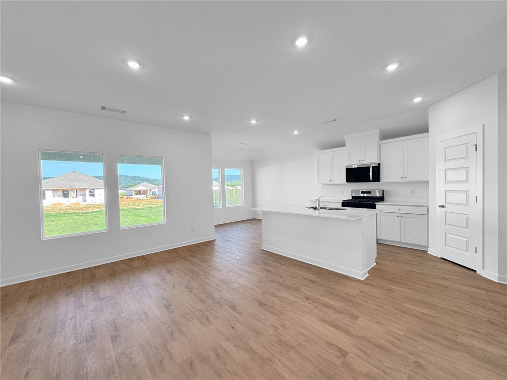 property viewer photo 5