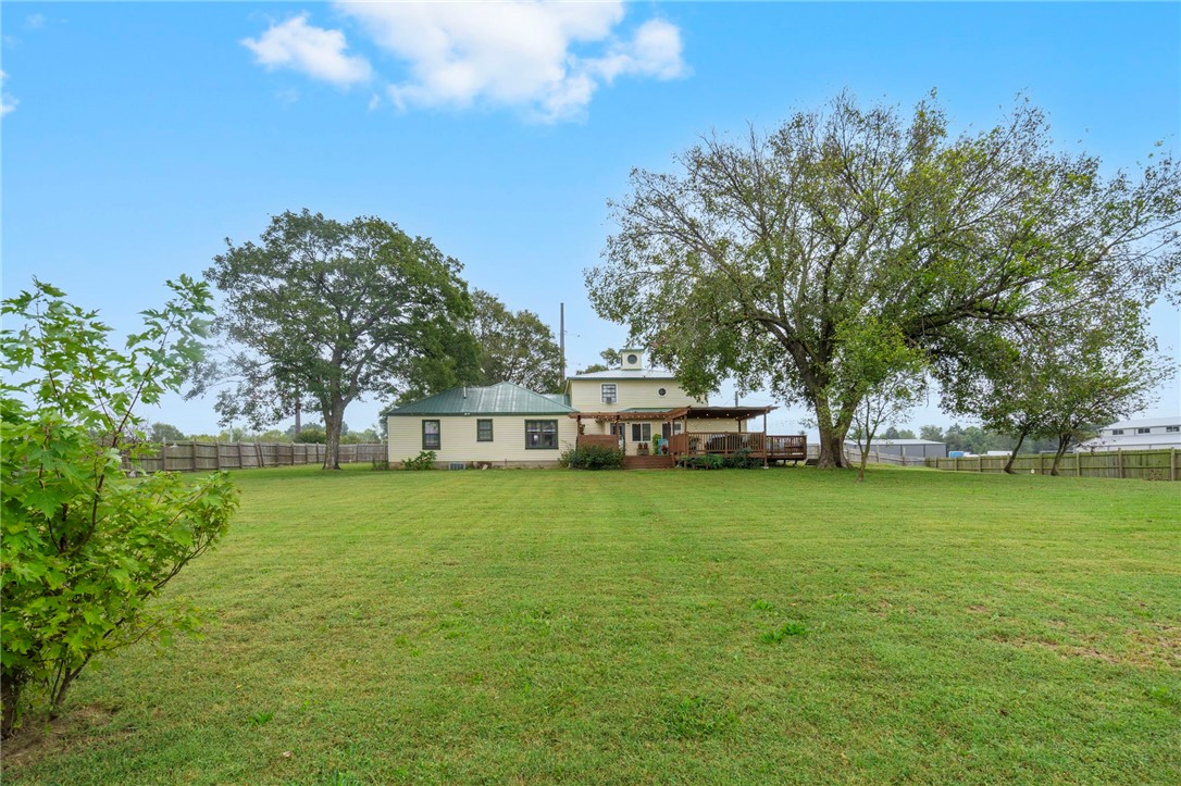 main property photo 30