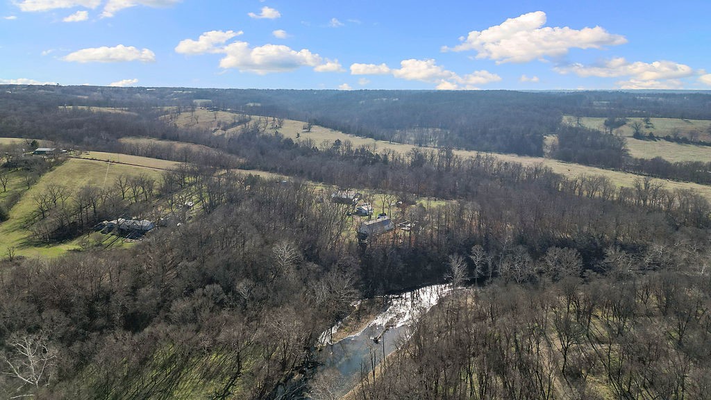 main property photo 37
