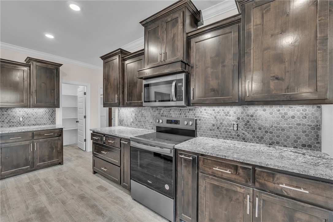property viewer photo 15