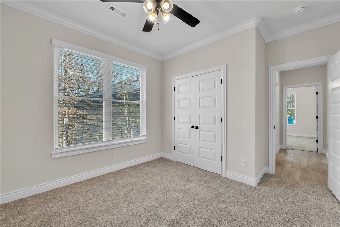 property viewer photo 32